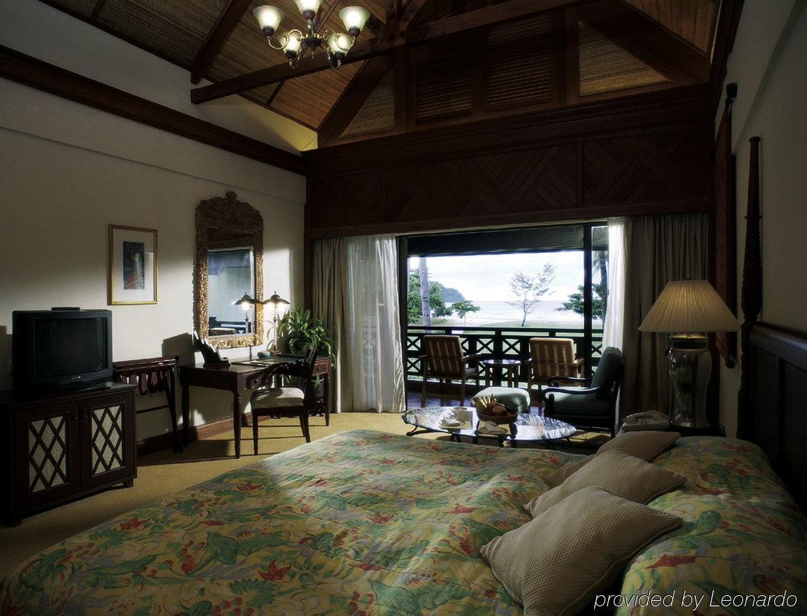 Villa At Nexus Resort & Spa Karambunai Kampong Bikasan Room photo